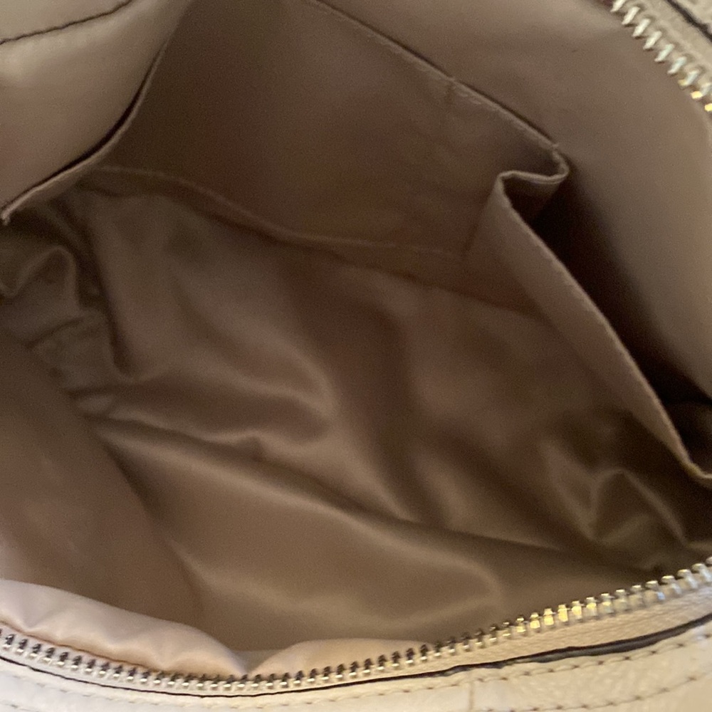 Coach Cream Shoulder Bag - Picture 13 of 13